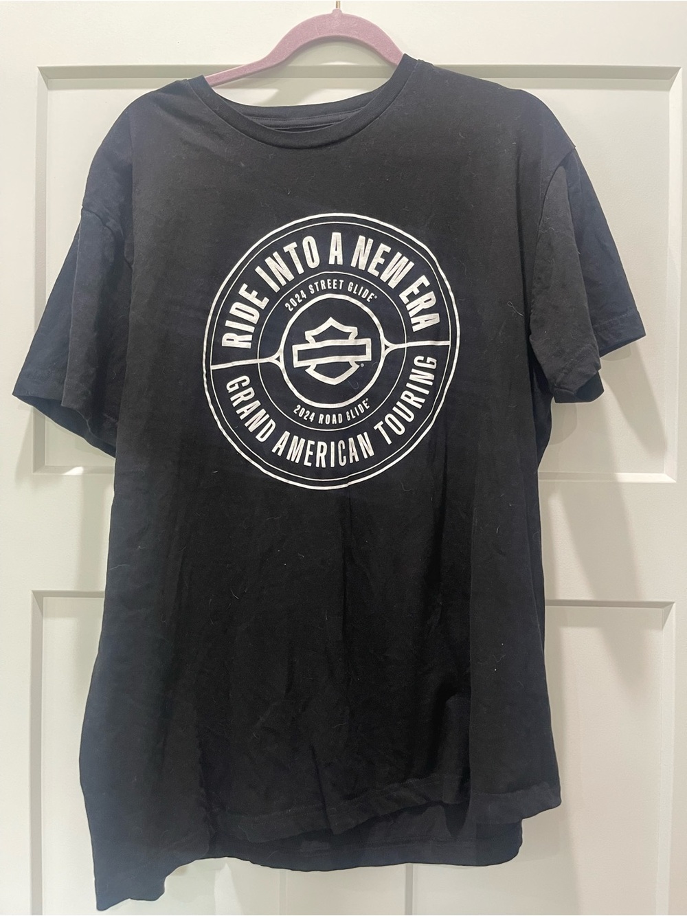 Harley-Davidson Black Tee with White Circular Logo